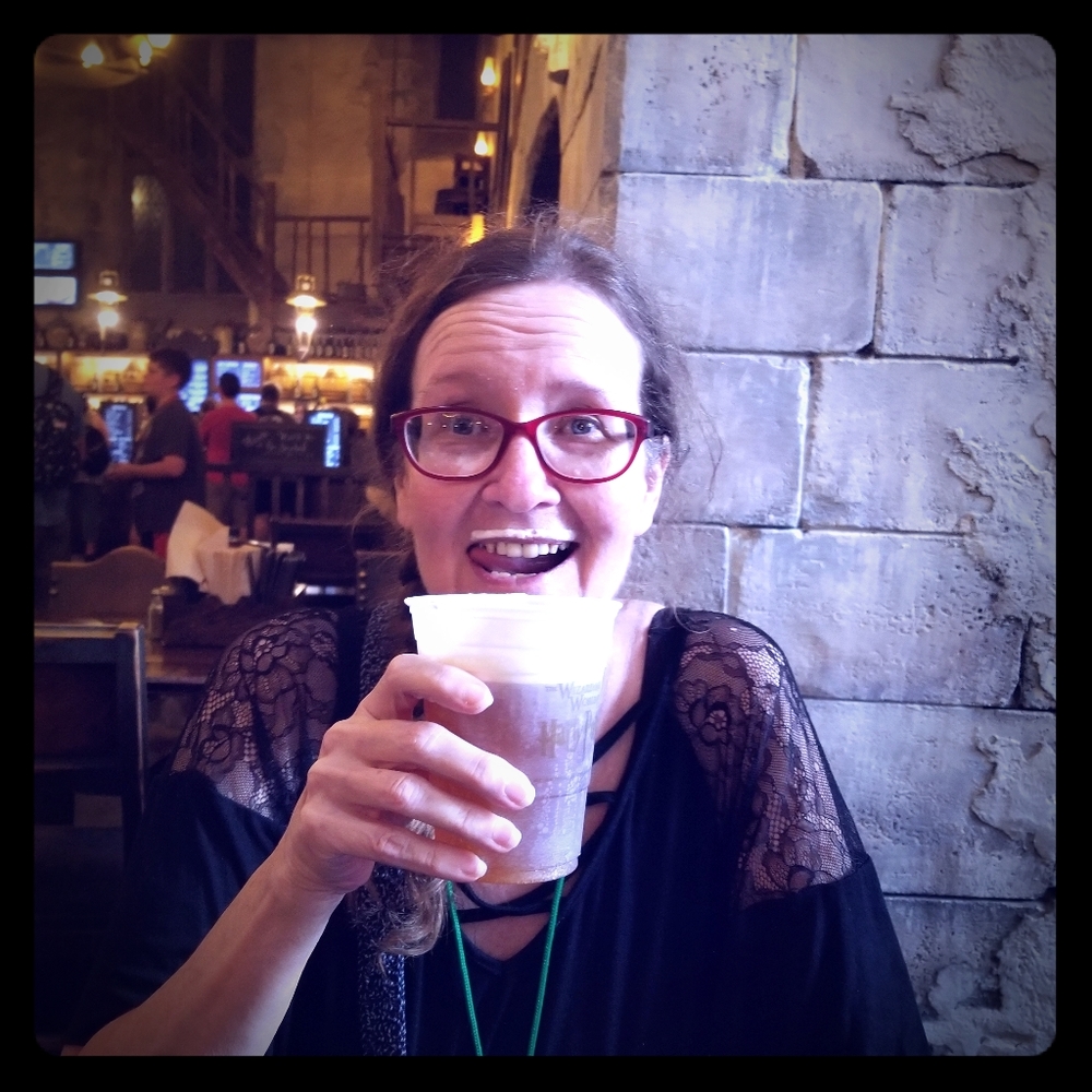 Meet your Posher, Kelley